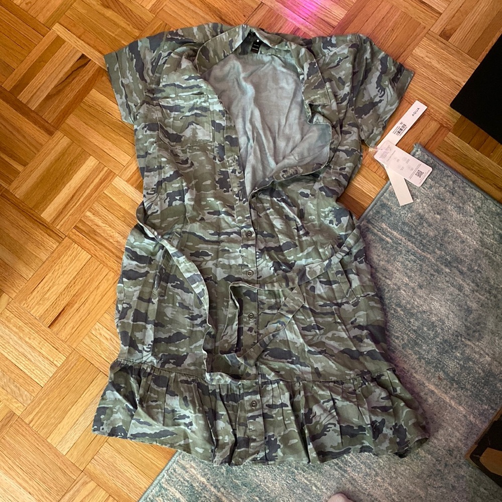 Aqua size small